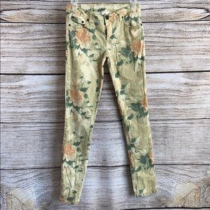 Women’s Mossimo Supply Co Skinny Jeans